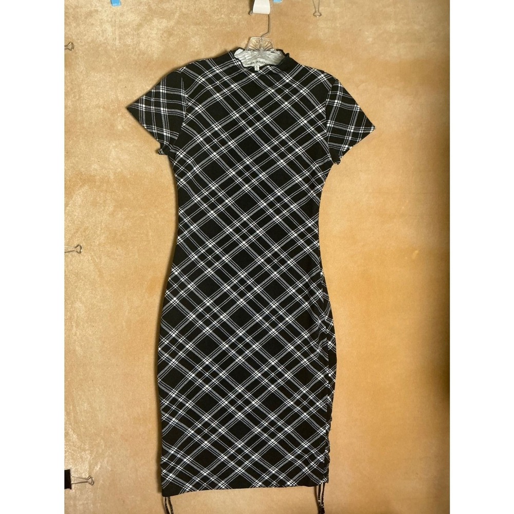 Almost‎ Famous Black White Plaid Mock Neck Short Sleeve Bodycon Midi Dress XL